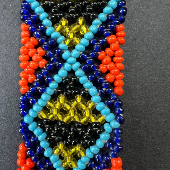 Vintage beadwork - Picture 2 of 5
